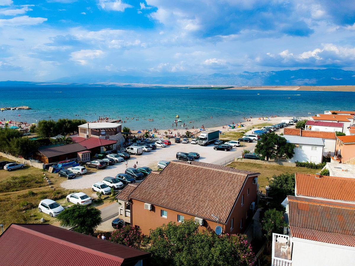 Apartment Larus Vir Esterno foto